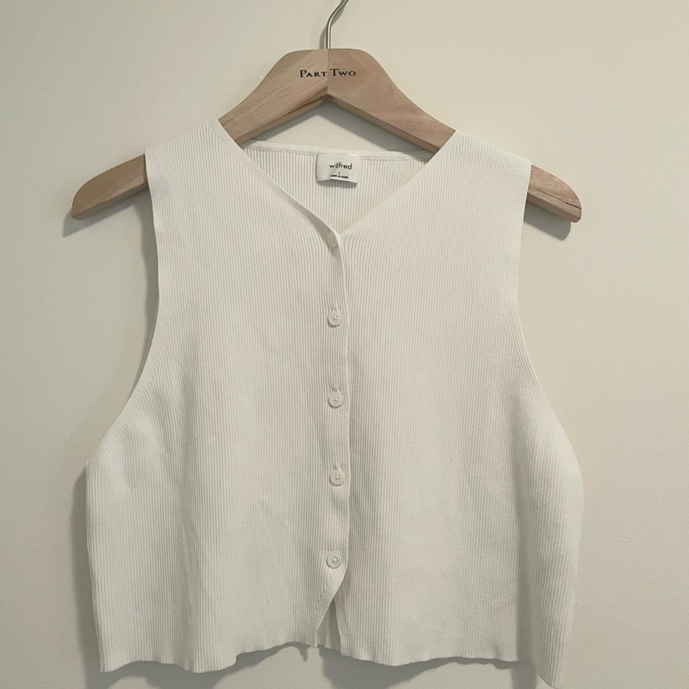 Aritzia White Sleeveless Blouse